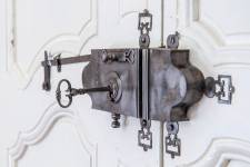 MAXENCE MOMPEU-LEBEL & EMMA RIGOULOT - MARIELOUISE